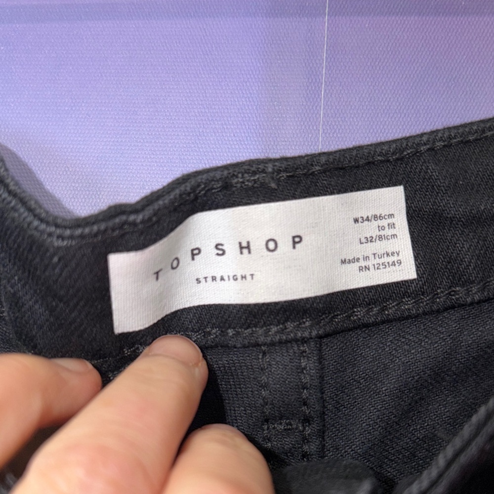 Universal Thread Black Ankle Jeans - Picture 4 of 6